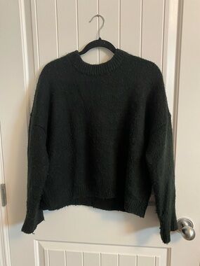 Cozy Black Crewneck Women's Sweater